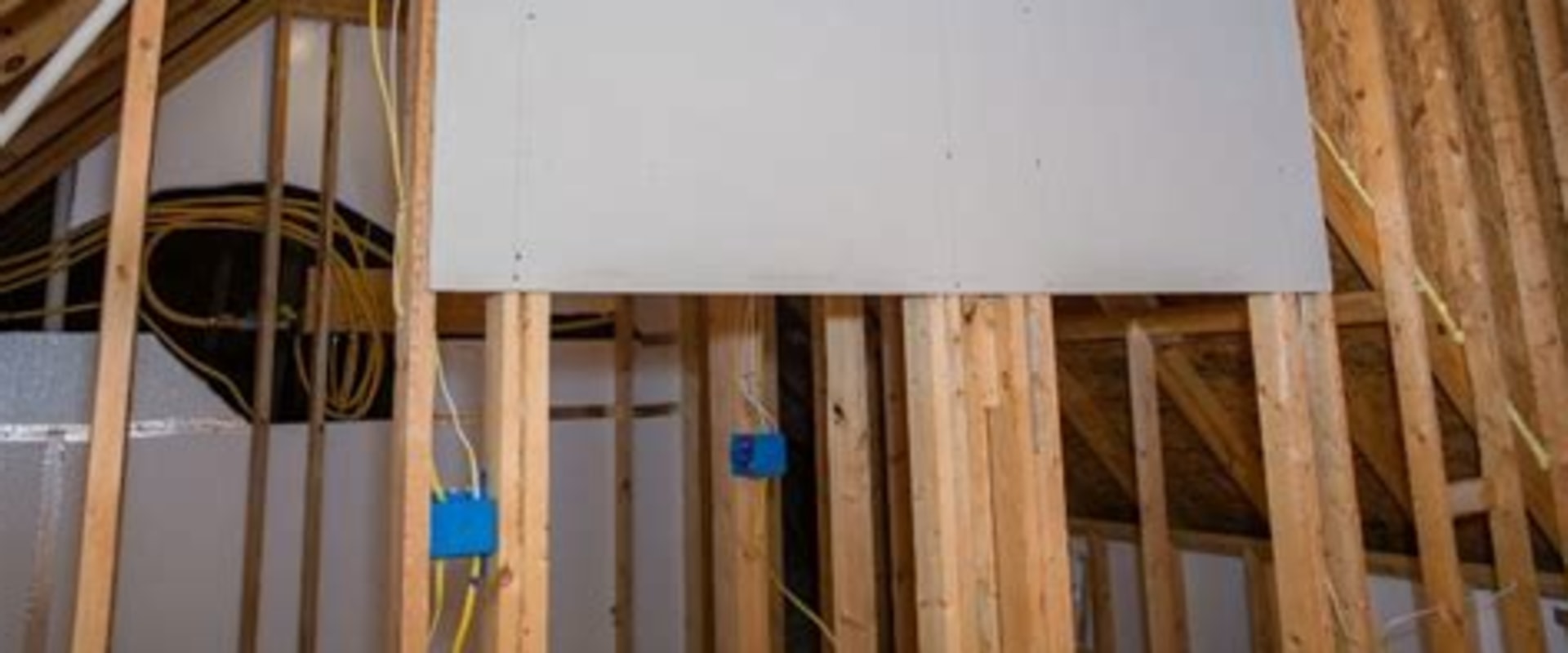 How Plumbing Supports the Performance of Ductless HVAC Systems